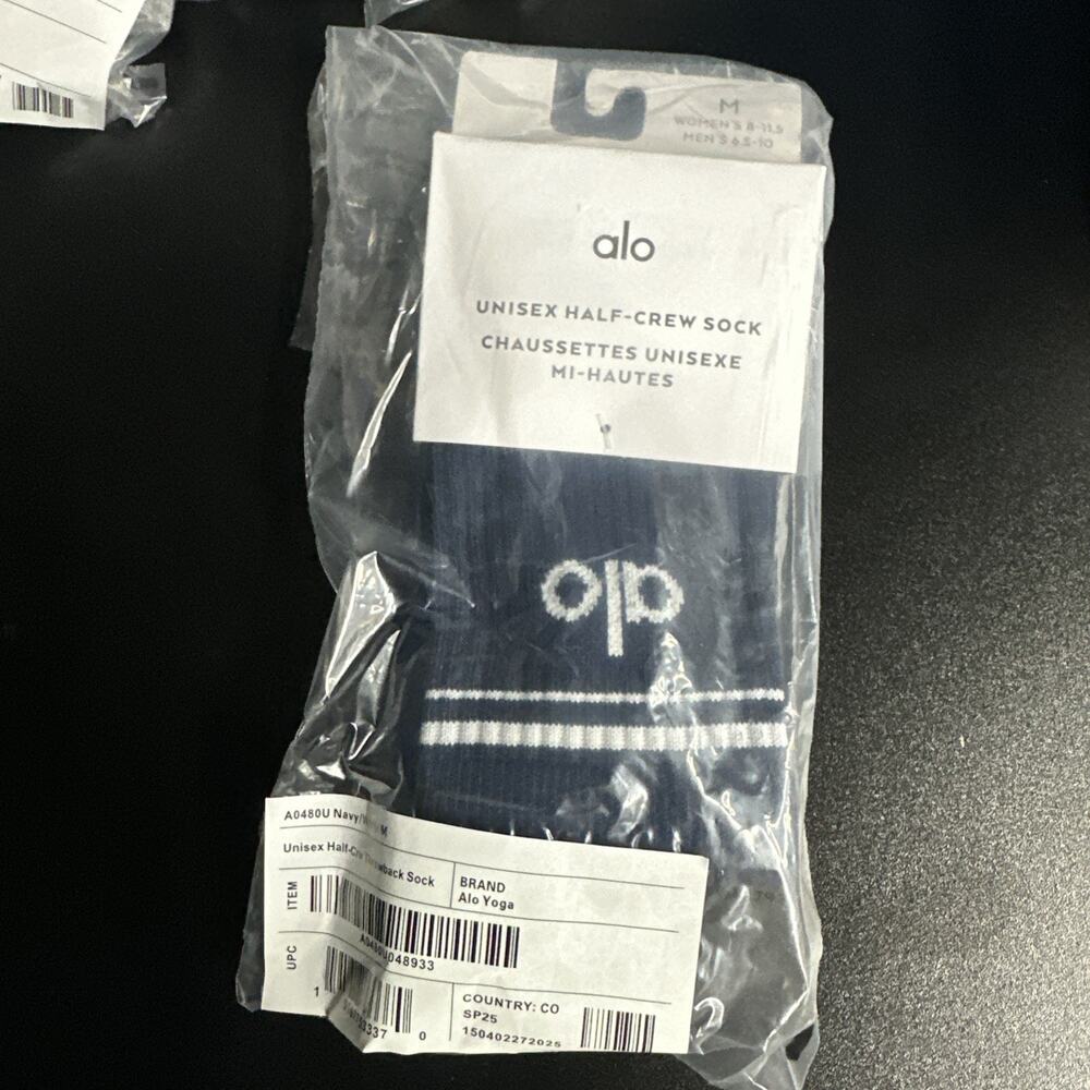Alo Unisex Half-Crew Logo Crew Socks Navy/White Size M Cotton Blend